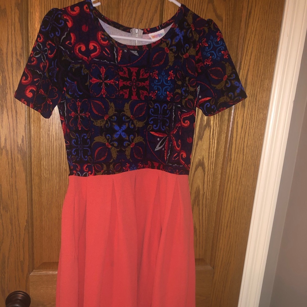 Lularoe Amelia size L two tone